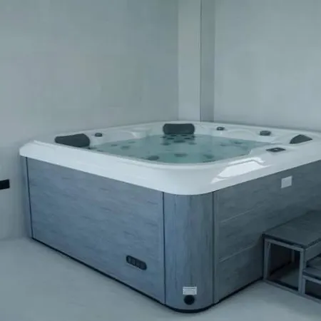 Infinity Spa Luxury Apartment *