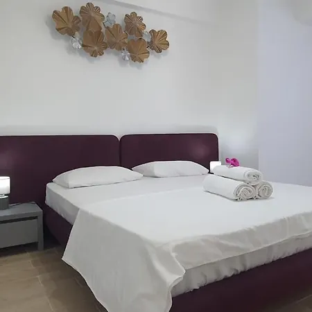 Infinity Luxury Navodari